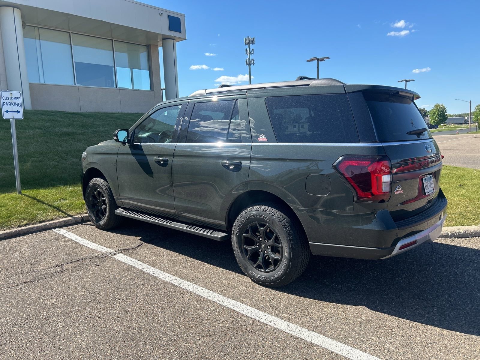 Certified 2022 Ford Expedition Timberline AWD/4WD image 4