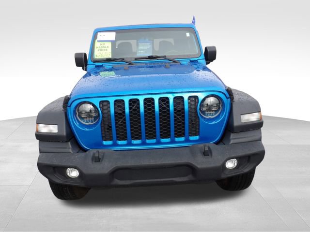 Used 2020 Jeep Gladiator Sport w/ Quick Order Package 24S image 8