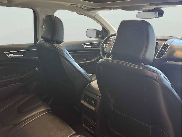 Certified 2022 Ford Edge Titanium w/ Equipment Group 301A AWD/4WD image 27