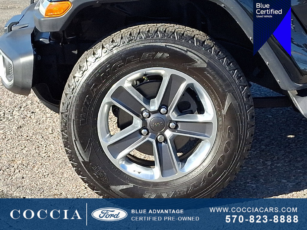 Used 2020 Jeep Wrangler Unlimited Sahara AWD/4WD image 8