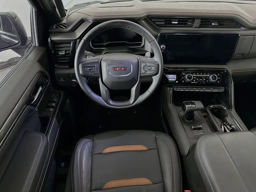 Used 2023 GMC Sierra 1500 AT4 w/ AT4 Premium Package AWD/4WD image 10