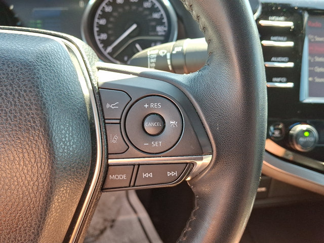 Used 2018 Toyota Camry XLE FWD image 22