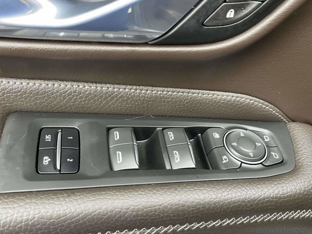 Used 2021 GMC Yukon XL Denali image 14