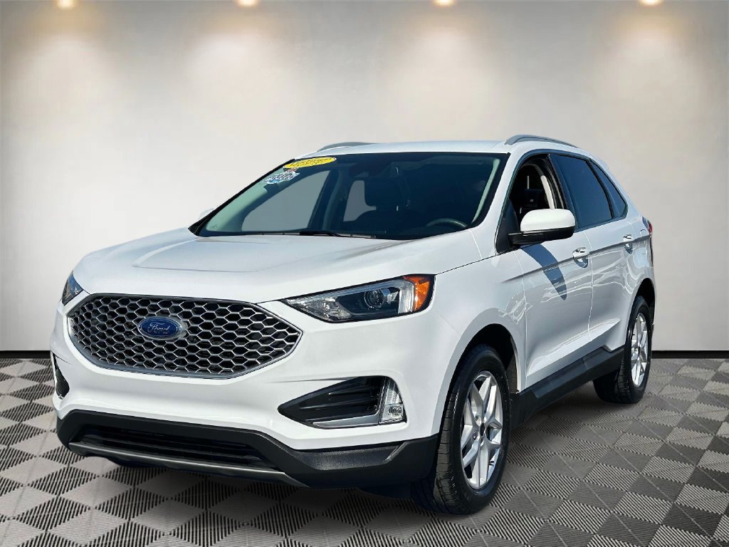 Certified 2024 Ford Edge SEL w/ Convenience Package AWD/4WD image 6