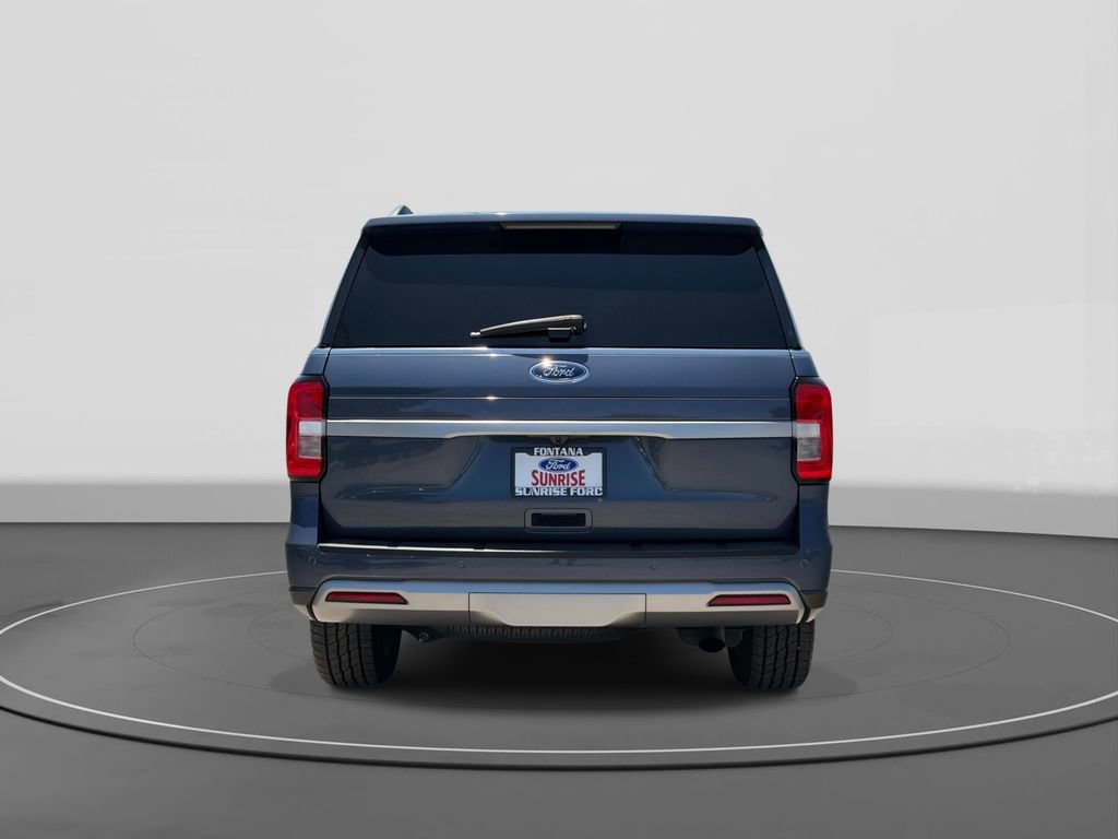 Certified 2022 Ford Expedition XLT RWD image 6