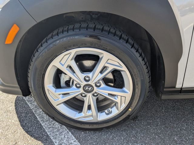 Used 2022 Hyundai Kona SEL image 27