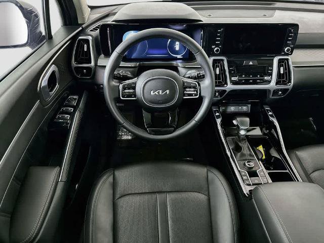 Used 2023 Kia Sorento SX AWD/4WD image 10