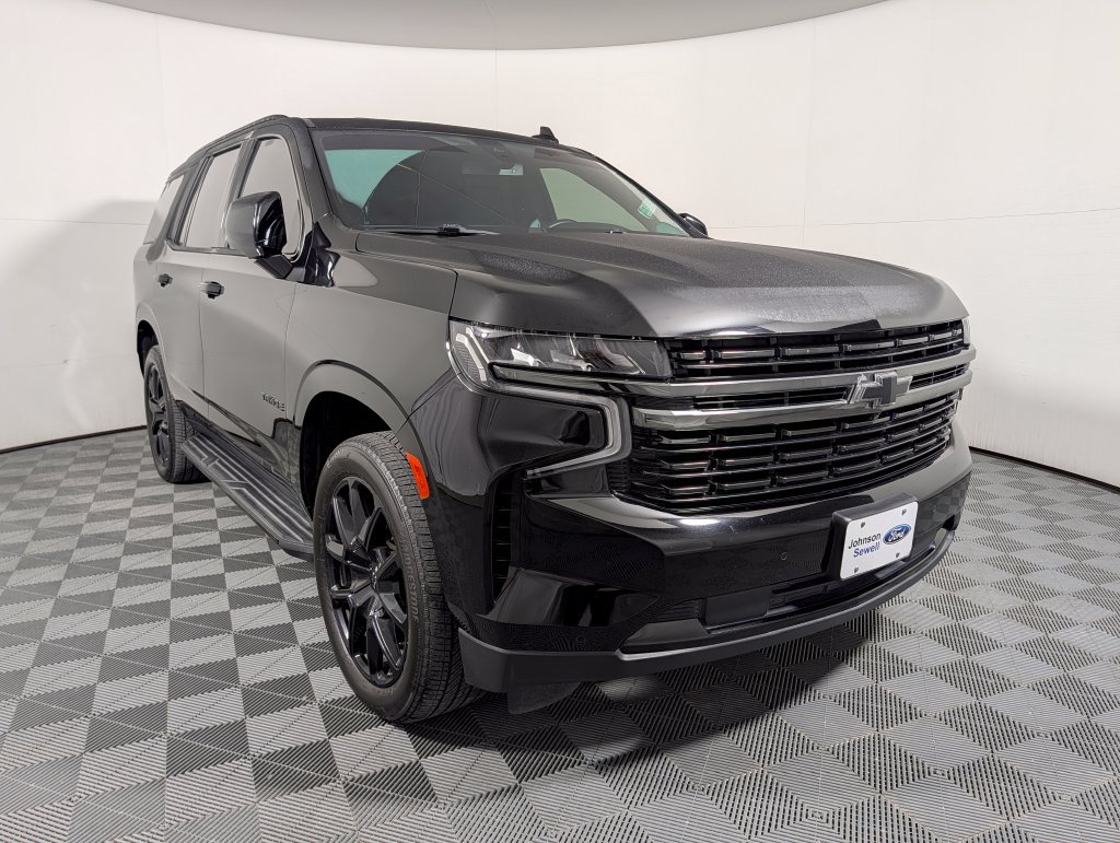 Used 2022 Chevrolet Tahoe RST w/ Luxury Package AWD/4WD image 1