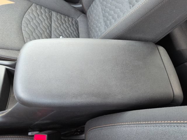 Used 2020 Chevrolet Equinox LT w/ Driver Convenience Package AWD/4WD image 45