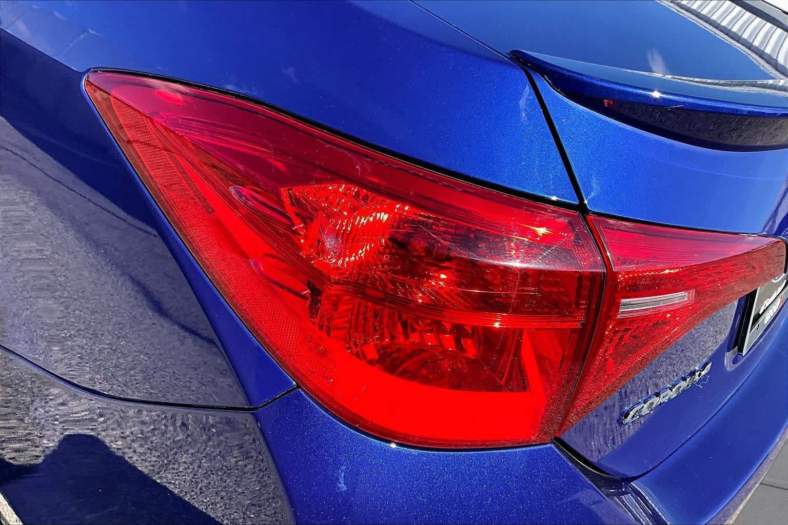 Used 2017 Toyota Corolla SE FWD image 28