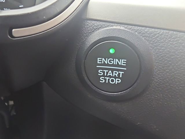 Certified 2022 Ford Escape SE w/ SE Sport Appearance Package AWD/4WD image 22