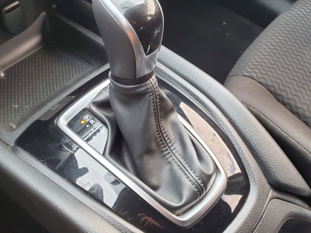 Used 2017 Nissan Rogue Sport S w/ S Appearance Package image 26