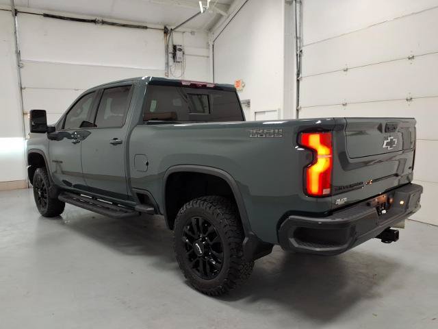 Used 2025 Chevrolet Silverado 2500 LTZ w/ Trail Boss Package AWD/4WD image 5