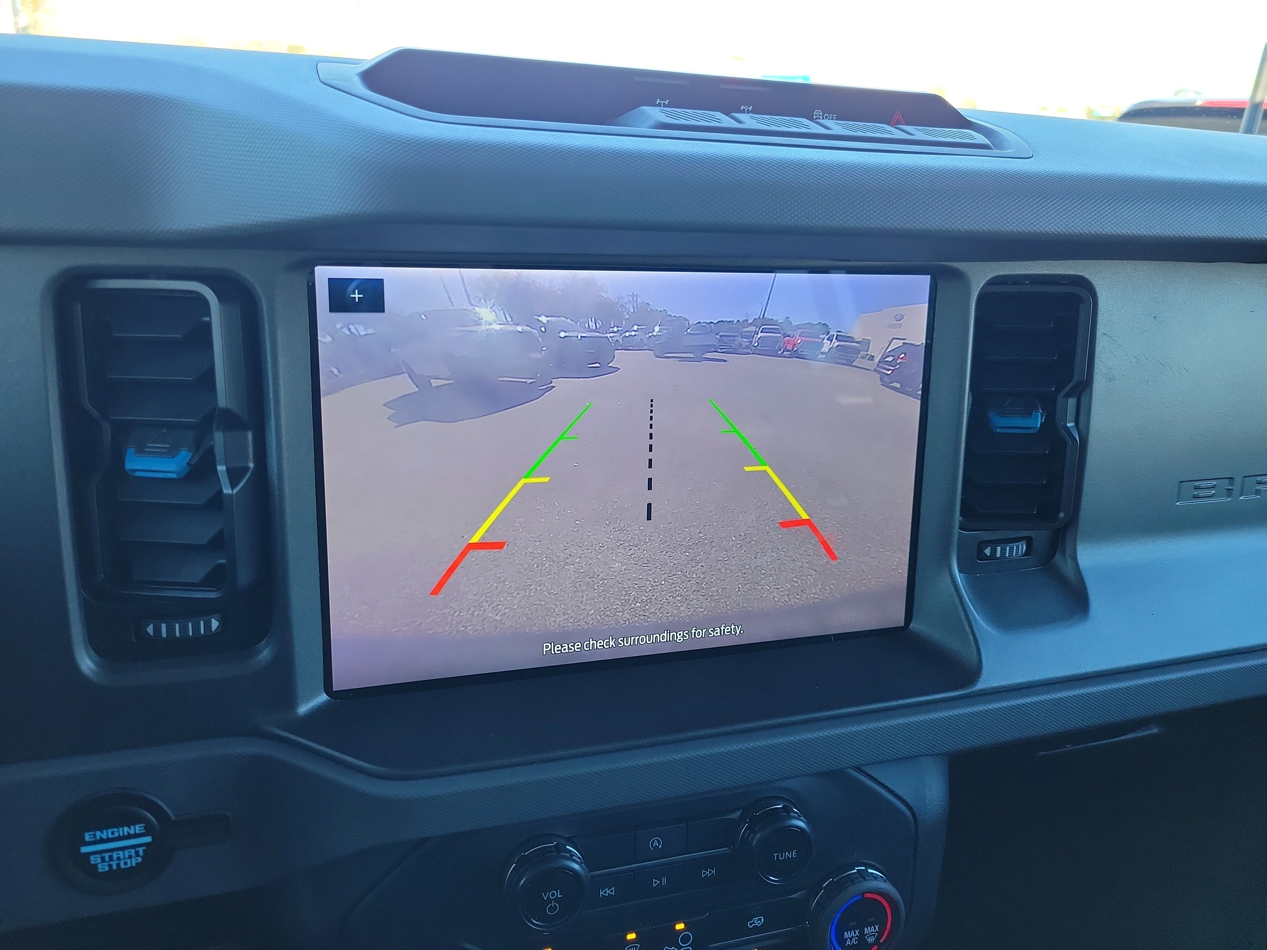 Certified 2024 Ford Bronco Black Diamond image 18