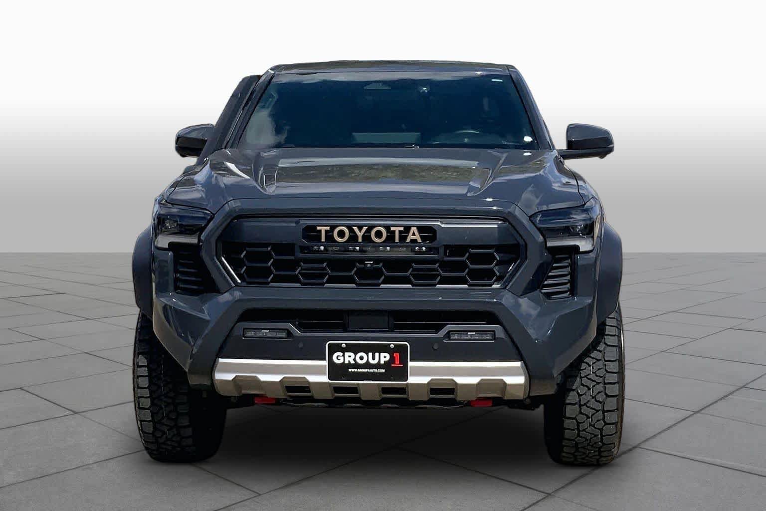 Used 2025 Toyota Tacoma 4x4 Double Cab Hybrid image 4