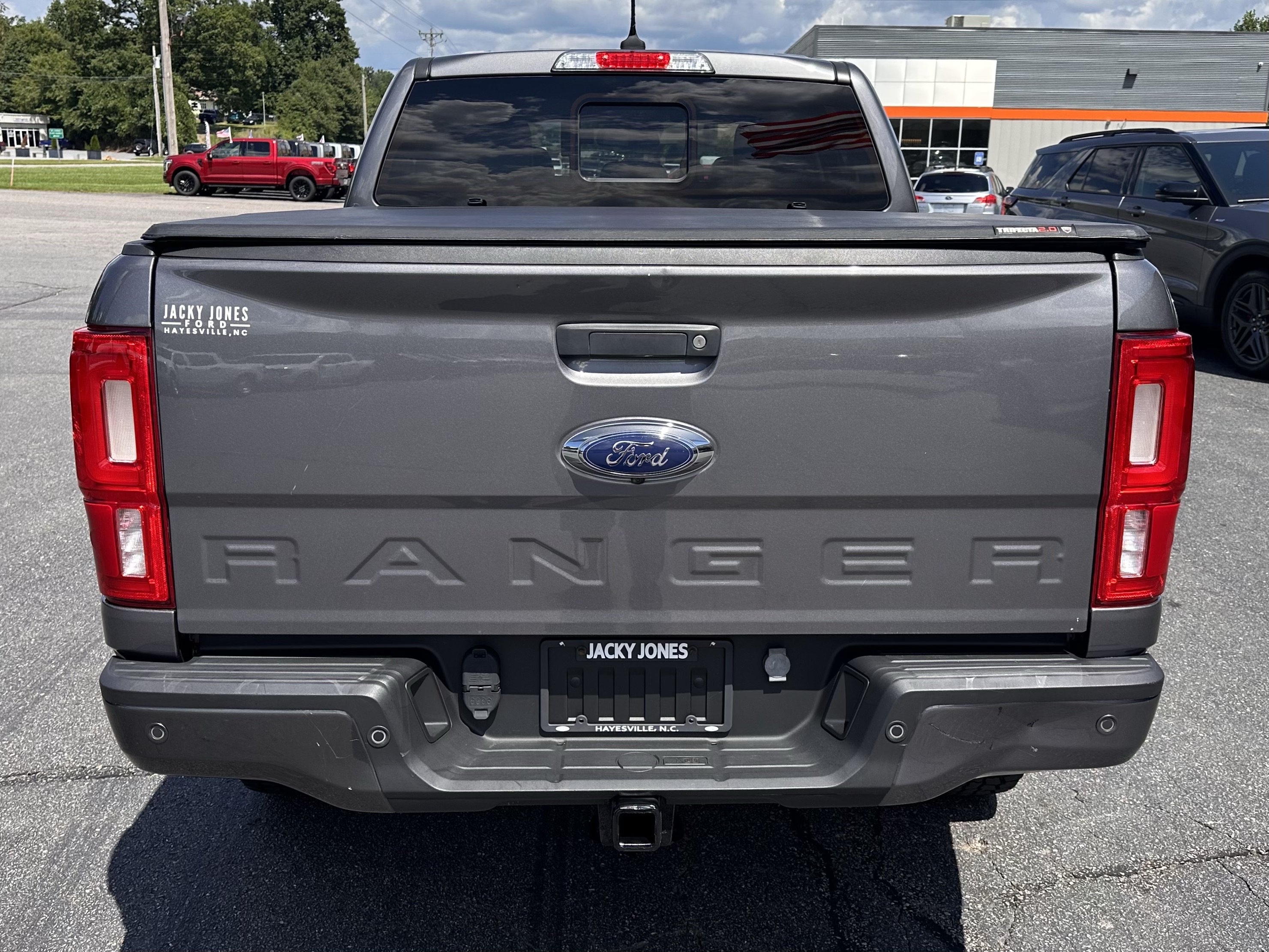 Certified 2021 Ford Ranger Lariat w/ Tremor Off-Road Package AWD/4WD image 7