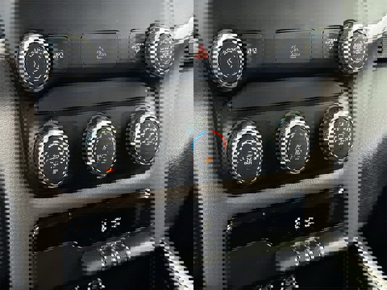 Used 2020 RAM 1500 Lone Star image 21