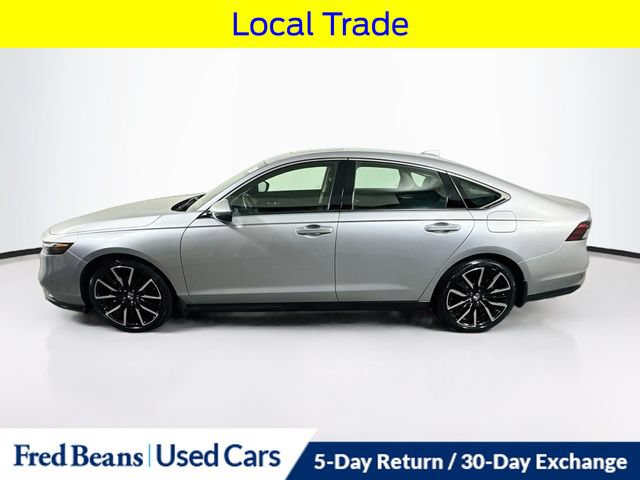 Used 2023 Honda Accord Touring image 4