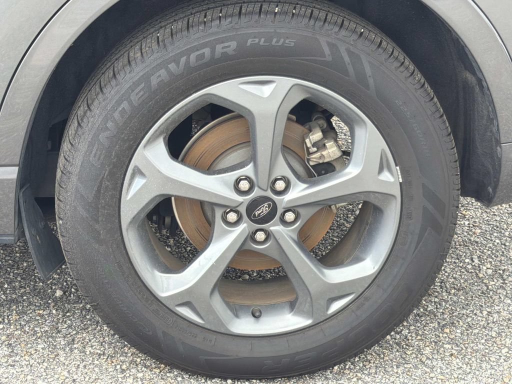 Certified 2024 Ford Escape ST-Line AWD/4WD image 9