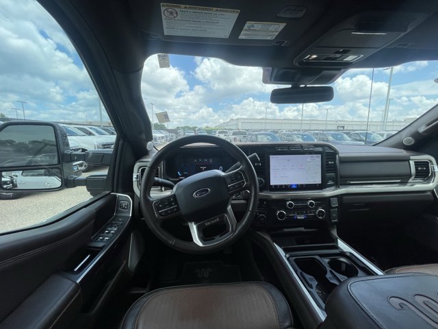 Certified 2024 Ford F250 King Ranch w/ FX4 Off-Road Package AWD/4WD image 5