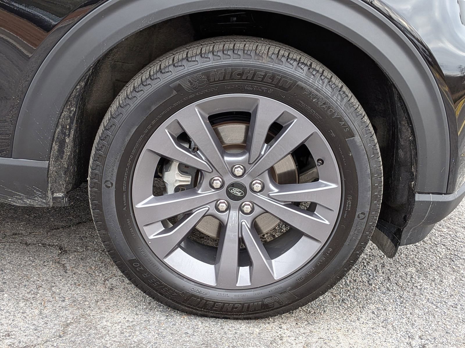 Certified 2023 Ford Explorer XLT w/ Equipment Group 202A image 12