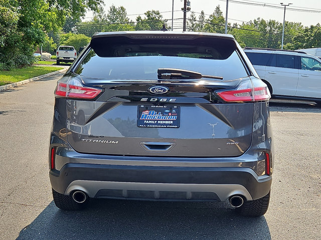 Certified 2022 Ford Edge Titanium AWD/4WD image 8