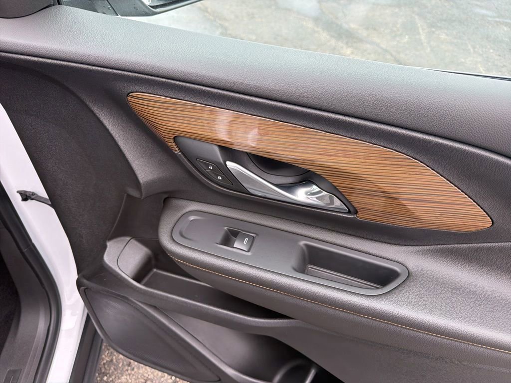 Used 2021 GMC Terrain SLE w/ Driver Convenience Package FWD image 34