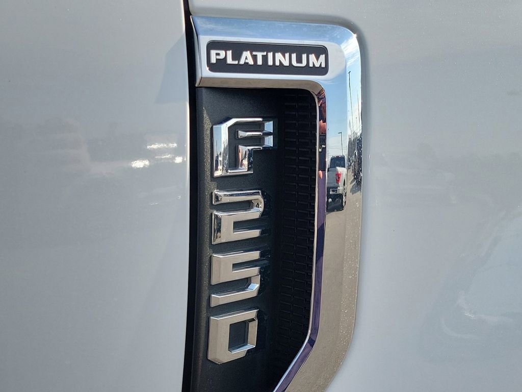 Certified 2022 Ford F250 Platinum AWD/4WD image 6