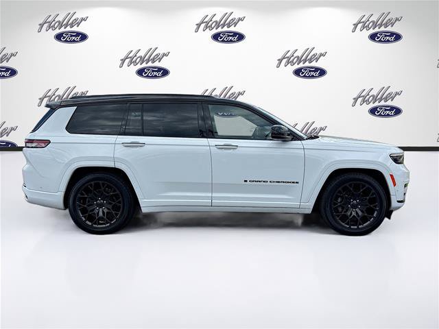 Used 2024 Jeep Grand Cherokee L Summit w/ Advanced Protech Group IV AWD/4WD image 9