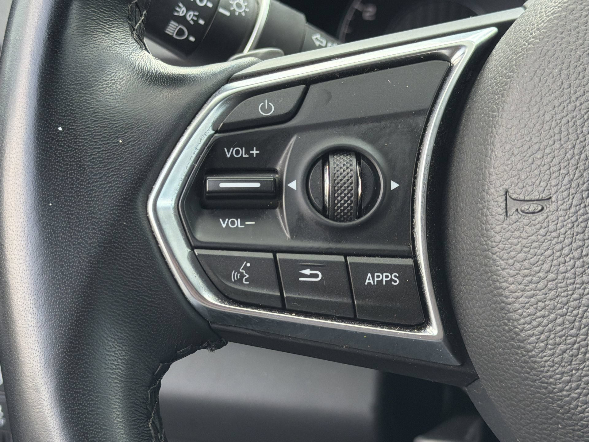 Used 2023 Acura RDX FWD w/ Technology Package image 12