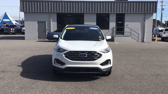 Certified 2021 Ford Edge SEL w/ Convenience Package image 3