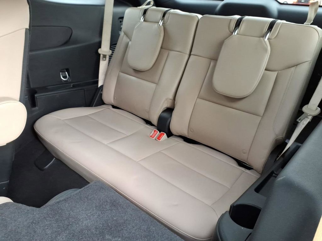 Certified 2023 Ford Explorer XLT w/ Equipment Group 202A image 11