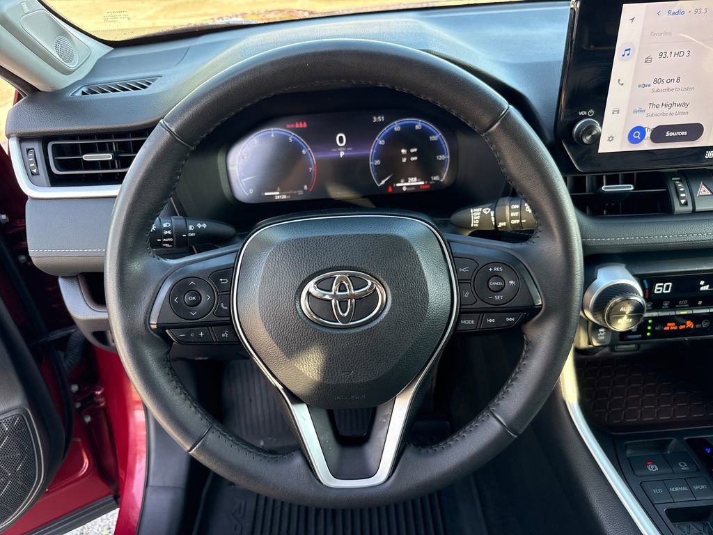 Used 2024 Toyota RAV4 Limited image 15