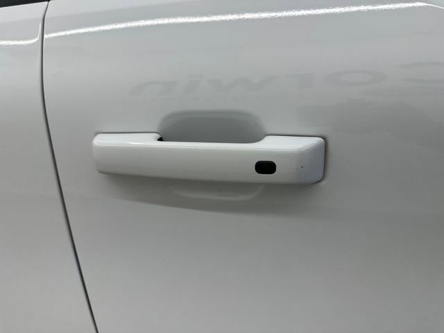 Certified 2022 Ford F150 Raptor w/ Equipment Group 801A High image 10