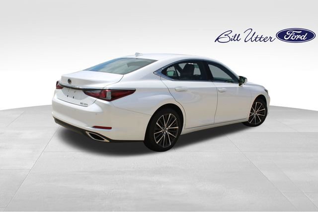 Used 2025 Lexus ES 350 w/ Premium Package FWD image 5