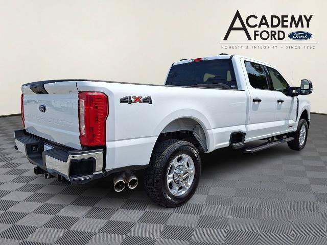 Certified 2025 Ford F350 XLT AWD/4WD image 6