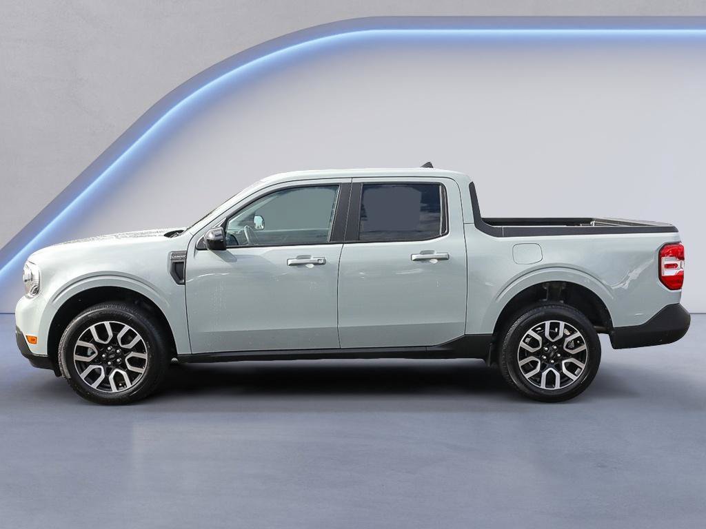 Certified 2024 Ford Maverick Lariat FWD image 3