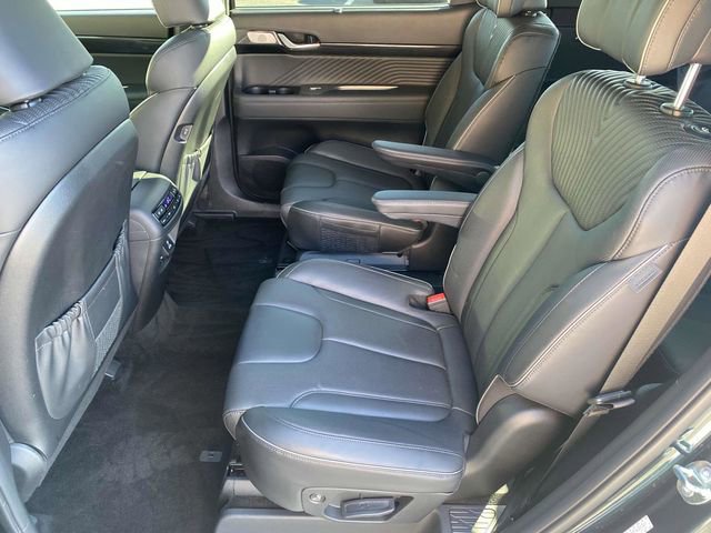 Used 2024 Hyundai Palisade Calligraphy image 17