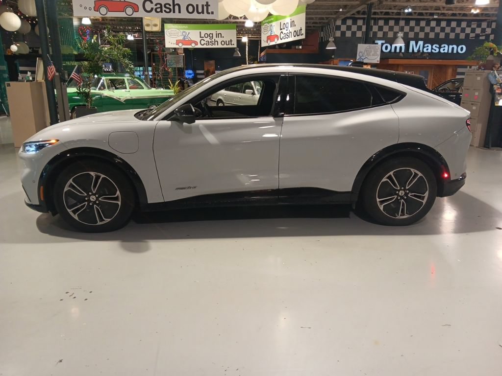 Certified 2023 Ford Mustang Mach-E Premium RWD image 9