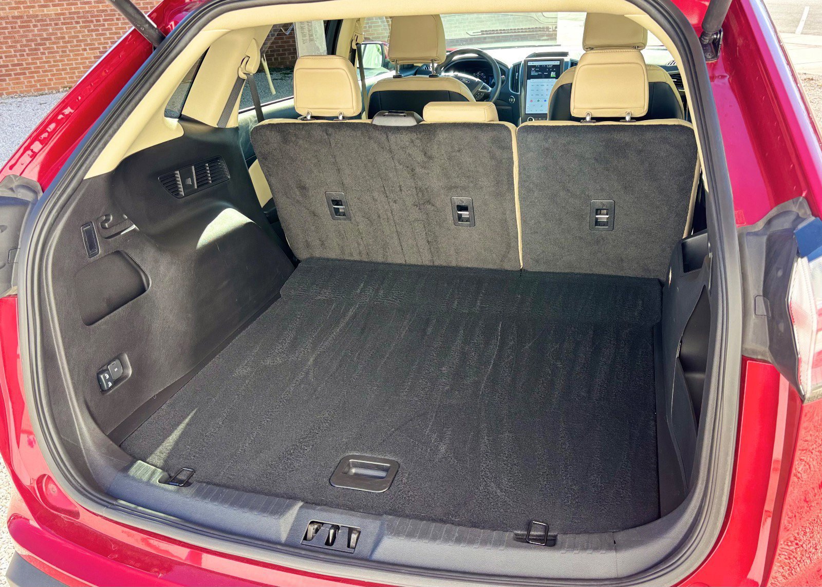 Certified 2024 Ford Edge SEL w/ Convenience Package image 10