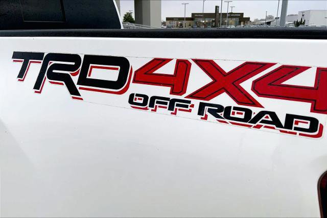 Used 2019 Toyota Tacoma TRD Off-Road image 12
