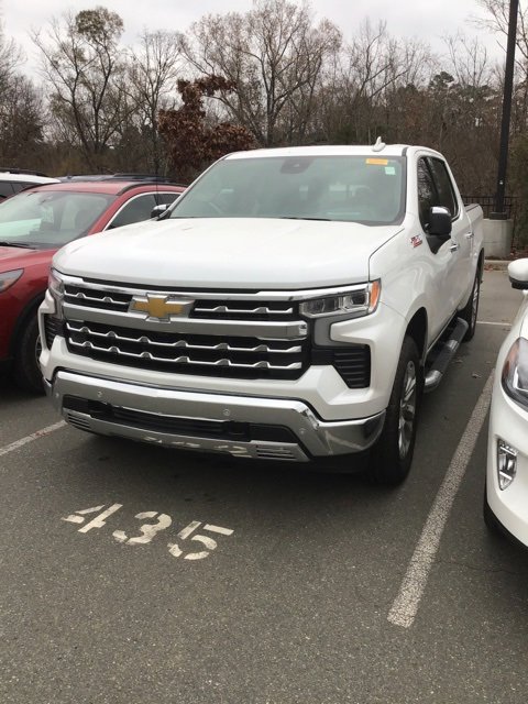 Used 2024 Chevrolet Silverado 1500 LTZ w/ LTZ Premium Package image 3