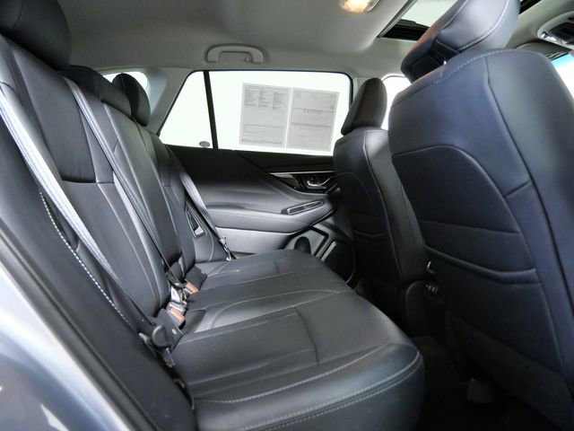 Used 2022 Subaru Outback Limited AWD/4WD image 12