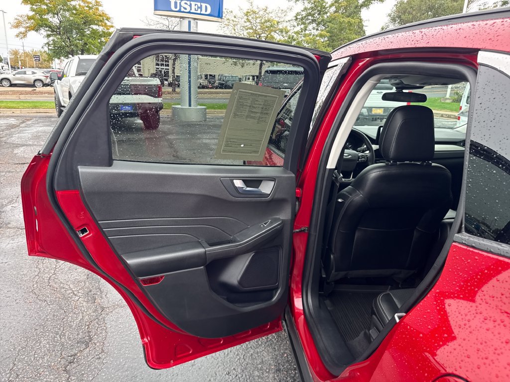 Certified 2022 Ford Escape SEL AWD/4WD image 19