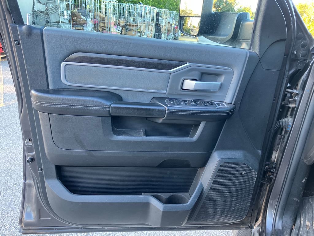 Used 2021 RAM 3500 Big Horn w/ Level B Equipment Group image 16