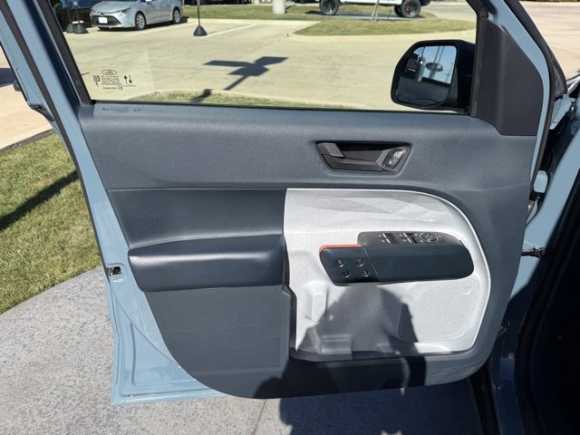 Certified 2023 Ford Maverick XLT image 8