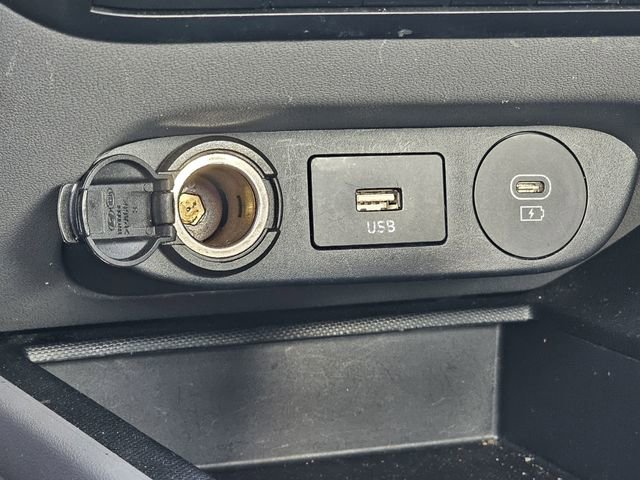 Used 2024 Hyundai Elantra SEL image 21