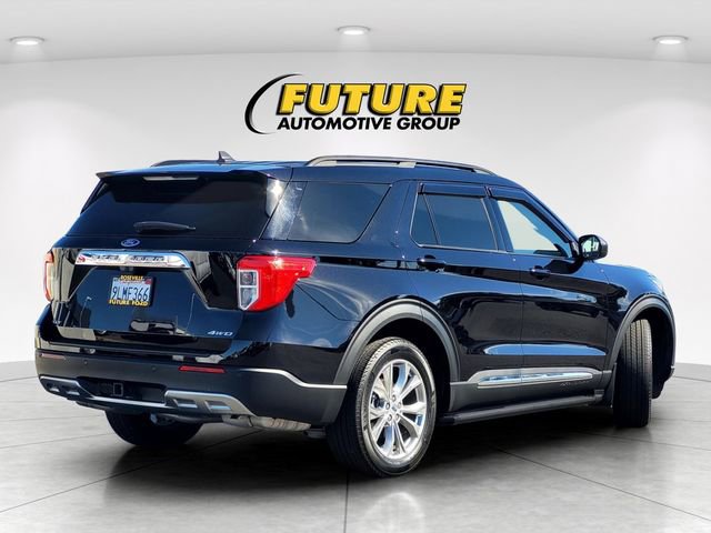 Certified 2023 Ford Explorer XLT w/ Equipment Group 202A AWD/4WD image 4