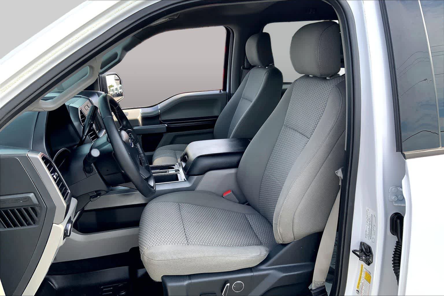 Certified 2018 Ford F150 XLT w/ Equipment Group 302A Luxury AWD/4WD image 8