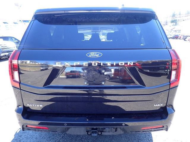 Certified 2025 Ford Expedition Max Active image 3